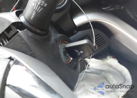 2023 Mitsubishi Eclipse Cross Le S-Awc/Ralliart S-Awc z USA, uszkodzony, nr VIN JA4ATVAA2PZ006043